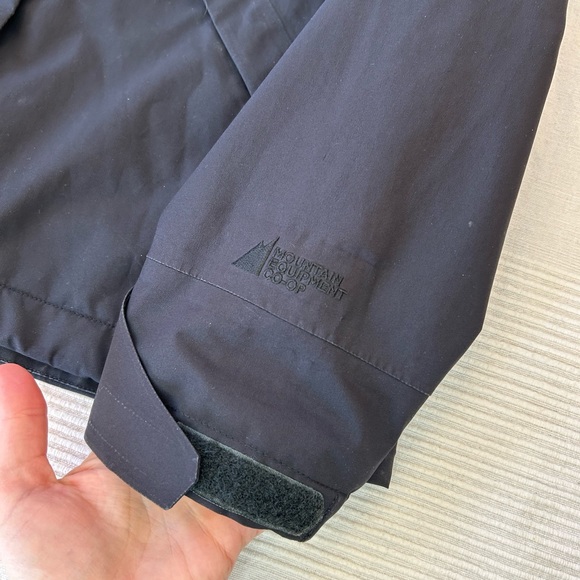 MEC Eco Storm Shell Rain Jacket Windbreaker - Picture 6 of 15